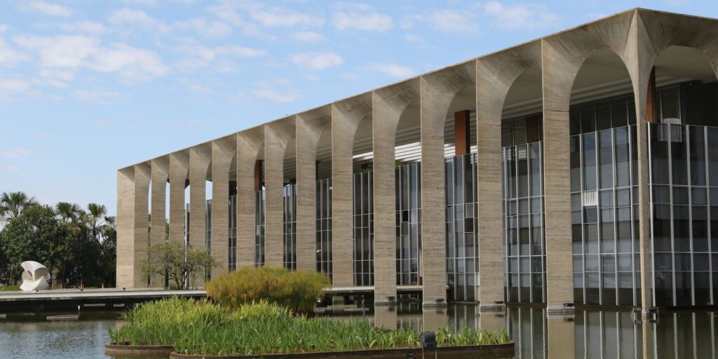 itamaraty-condena-ameaca-dos-eua-de-usar-“poder-militar”-contra-brasil