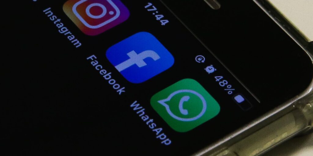 agu-pede-que-redes-sociais-removam-desinformacao-sobre-cnu-2025