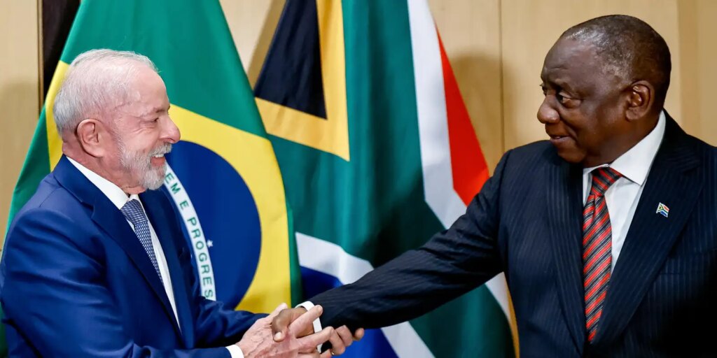 na-africa-do-sul,-lula-discute-temas-bilaterais-e-se-prepara-para-g20