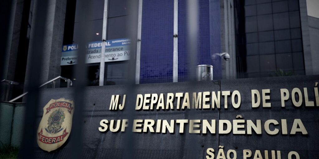 pf-faz-operacao-contra-ataques-ciberneticos-a-deputados-federais