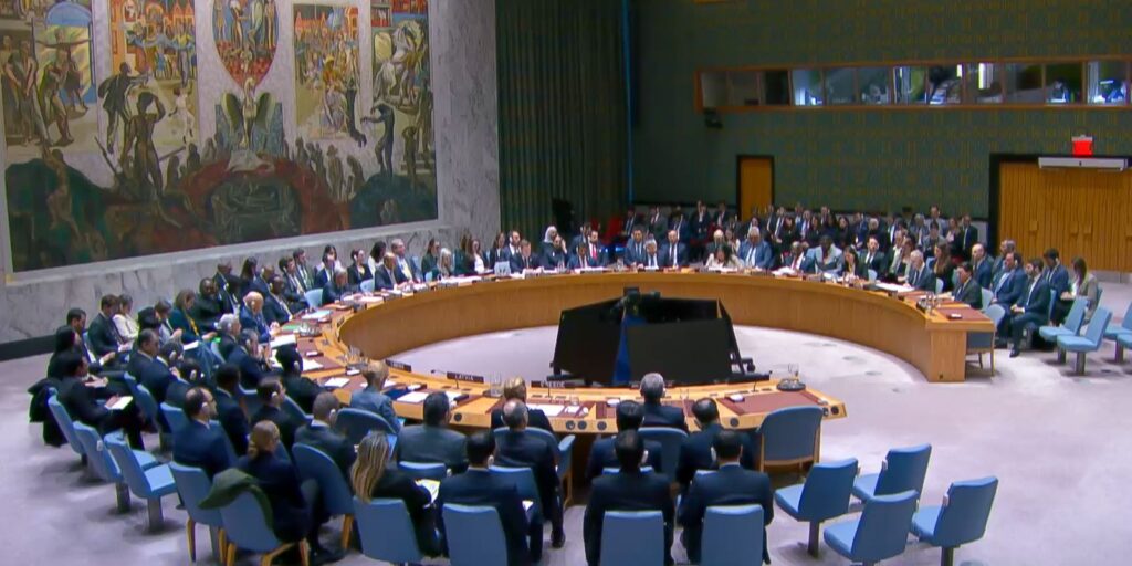 giro-internacional:-trump-desiste-de-ataque-e-juros-aumentam-na-europa