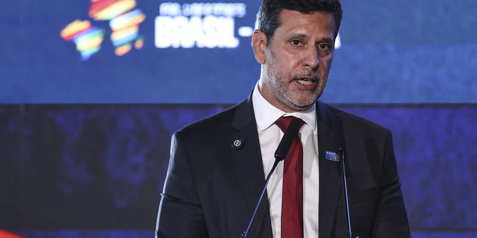 mec:-queda-do-analfabetismo-no-brasil-e-ligada-a-politicas-na-educacao