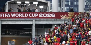 paixao-pelo-futebol-expoe-populacao-a-publicidade-de-bets,-alerta-idec