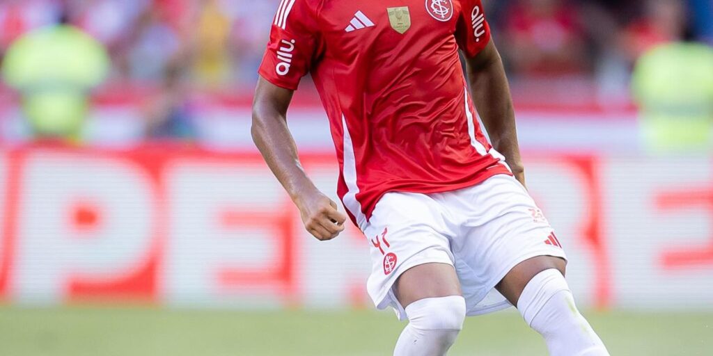 victor-gabriel-e-suspenso-por-stjd-ate-que-gabriel-pec-volte-a-treinar