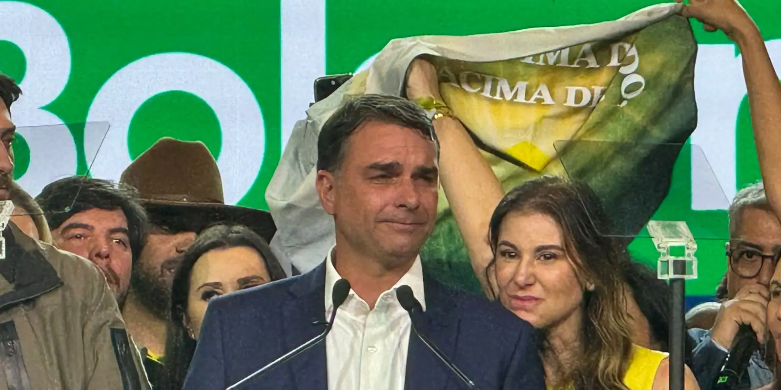 flavio-usou-jatinho-ligado-a-vorcaro-em-viagem-em-2025,-diz-revista
