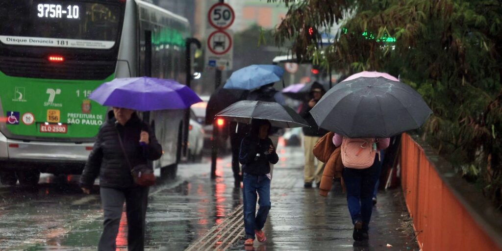 fim-de-semana-de-eleicao-tera-chuvas-fortes-no-estado-de-sao-paulo