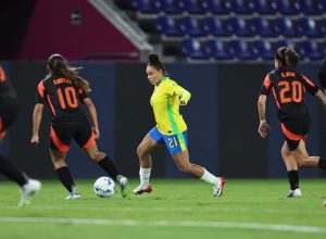 com-10,-brasil-segura-a-colombia-e-avanca-em-1o-na-copa-america