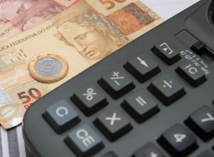 orcamento-de-2026-estima-crescimento-de-2,44%-para-economia