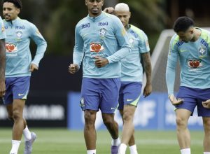 ancelotti-comanda-primeira-atividade-com-todos-os-convocados