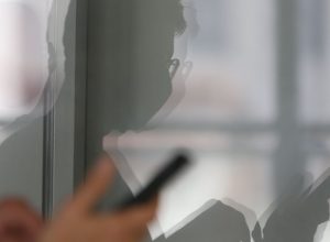 compradores-de-celular-com-restricao-criminal-sao-notificados-em-sp