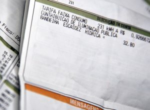 tarifa-social-de-energia-eletrica-e-aprovada-em-comissao-do-congresso