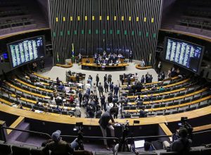 delegados-da-pf-alertam-sobre-riscos-da-pec-da-blindagem