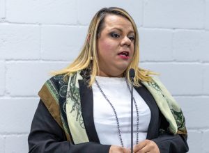 2025-10-30_camara-aprova-politica-municipal-vini-jr-de-combate-ao-racismo_1
