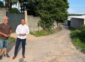 2026-01-16_everton-ferreira-fiscaliza-estrada-rural-no-bairro-do-loiola_1
