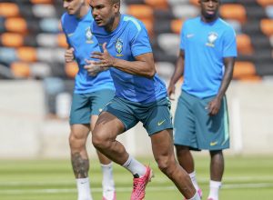 brasil-fecha-preparacao-para-duelo-contra-japao,-1o-mata-mata-da-copa