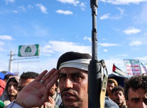 houthis-dizem-ter-atingido-estatal-de-petroleo-da-arabia-saudita