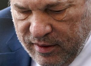 harvey-weinstein-e-condenado-a-mais-15-anos-de-prisao-nos-eua