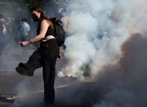 estudantes-franceses-voltam-a-protestar-por-melhorias-na-educacao