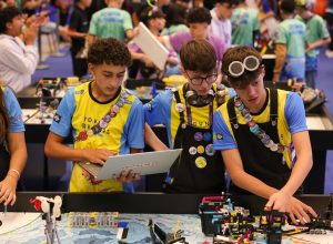 torneio-de-robotica-classifica-estudantes-para-competicao-mundial